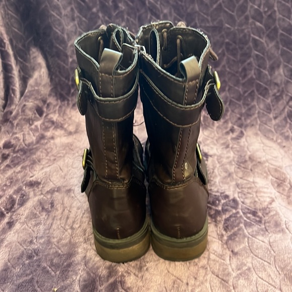 Mossimo supply brown boots size 6 - Picture 3 of 5